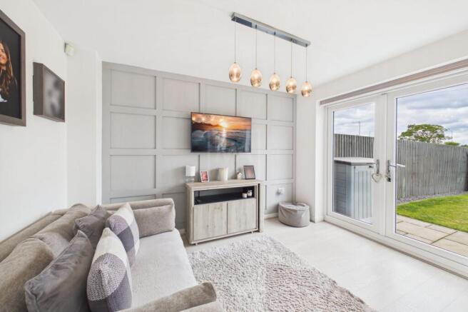 Kitchen/Living Area