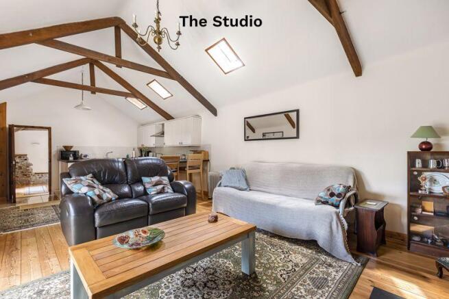 The Studio Lounge