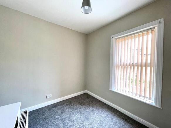 2 bed Terraced for sale Image 10