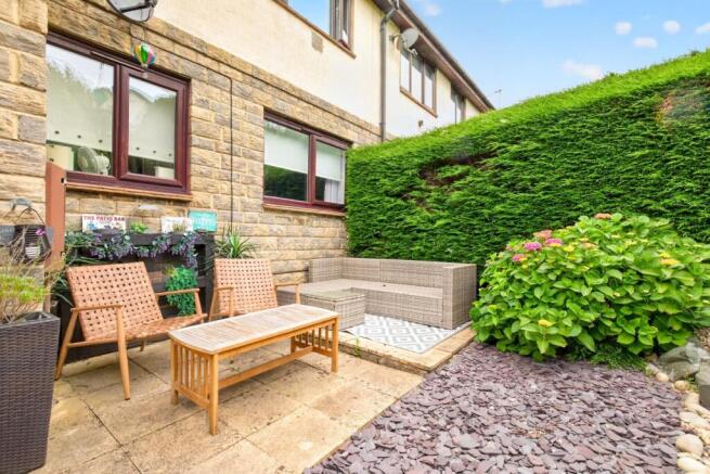 2 bed Flat for sale Image 10