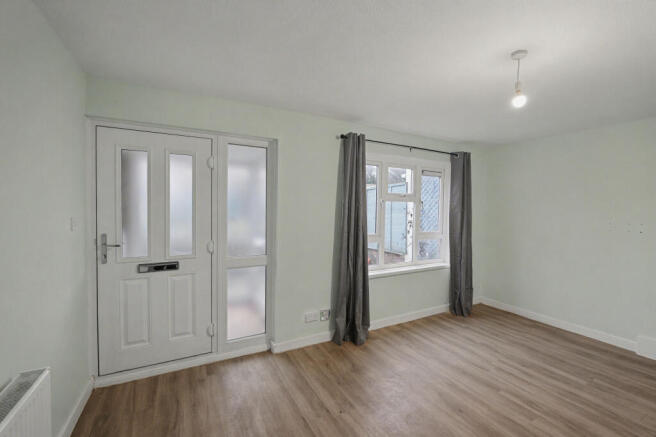 239 Gunville Road, Newport, Isle of Wight PO30 5LU