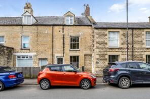 3, 34 Queens Head Mews, Watermoor Road, Cirencester GL7 1LB