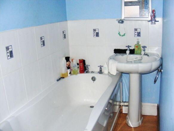Photo 11
