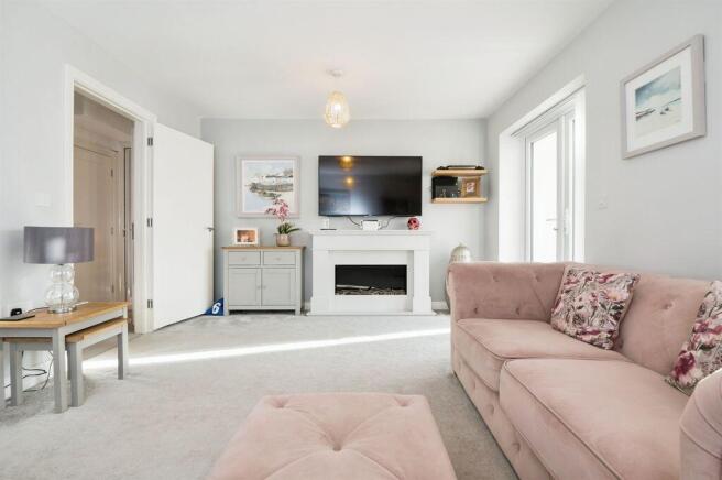 Maidman Place, Hedge End, SO30 photo 4