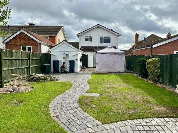 WhatsApp Image 2025-09-10 at 19.48.42_f30cb791.jpg