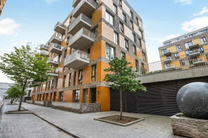 144, Christchurch Way, London SE10 0UW