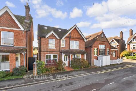 Victoria Road, Cranleigh, Surrey