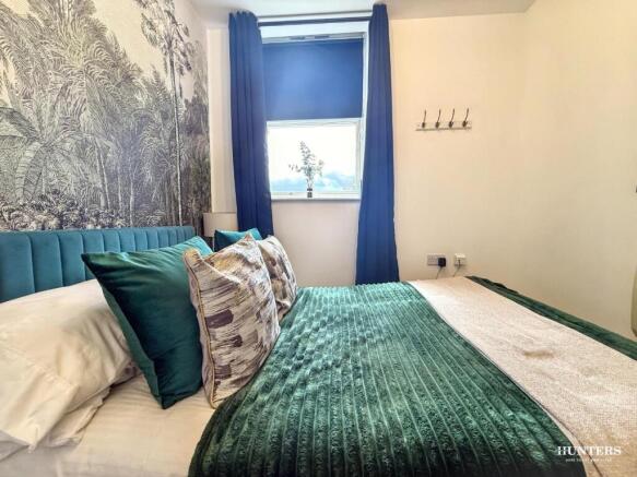 2 bed Apartment to rent Image 11