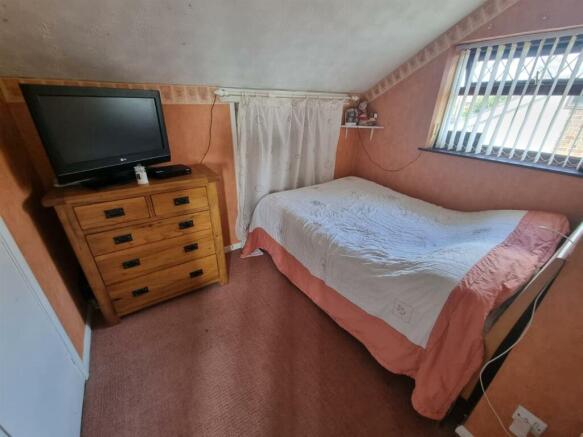 Bedroom 3.jpg