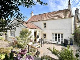 Newgate House, Low Causeway, Culross KY12 8HL