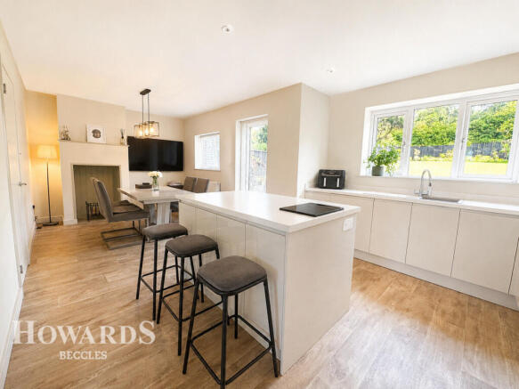 Halesworth Road, Chediston, Halesworth photo 4