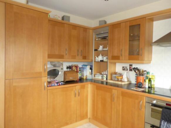 Kitchen (2)