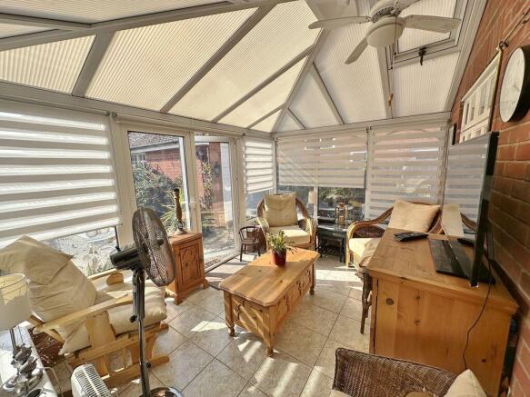 Rectory Road, Orsett Village photo 5