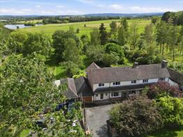 Carisbrook, Billesley Road, Stratford-upon-avon CV37 9XG