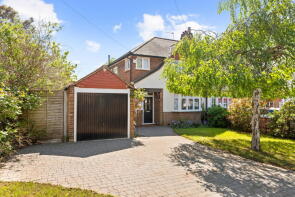 27, Broadmead Avenue, Worcester Park KT4 7SN