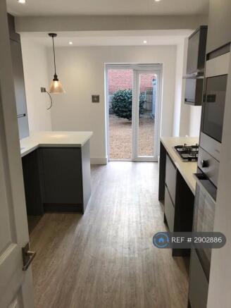 Kitchen/Tv Snug