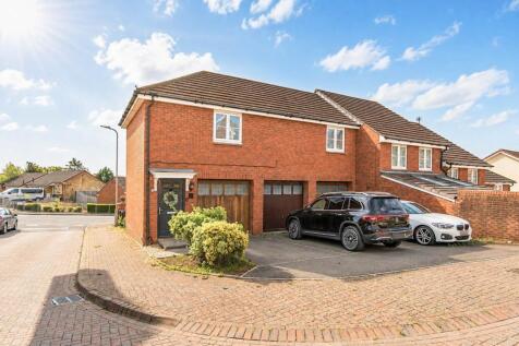 Ridgeway Close, Newport, NP20