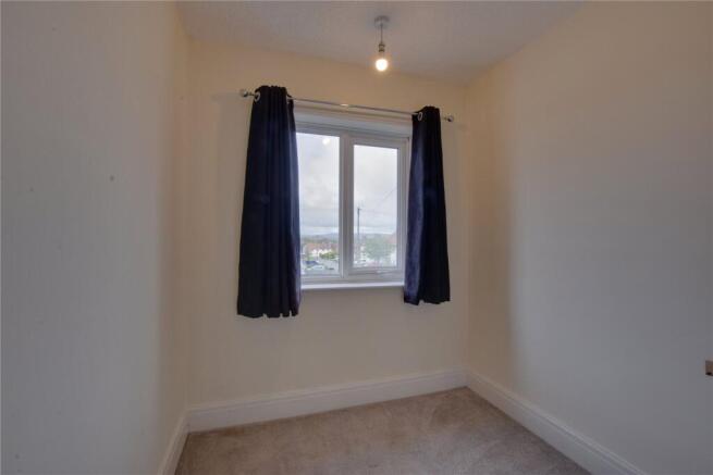 3 bed Semi-Detached for sale Image 9