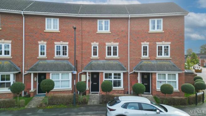 4-bed house on Panama Circle, Derby, DE24 1AE, £290,000