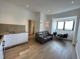 123, Verona Apartments, Wellington Street, Slough SL1 1YL