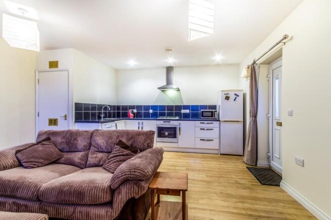 Lounge/Kitchen