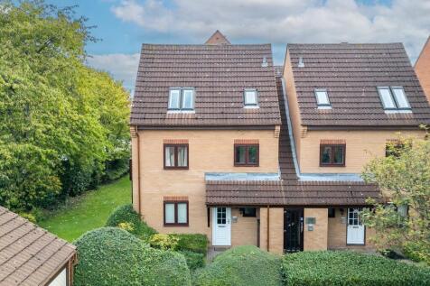 Flamingo Court, Nottingham, NG7