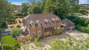 Shackleford Cottage, Shackleford Road, Shackleford GU8 6AE
