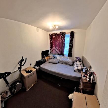 1 bed Flat for sale Image 8