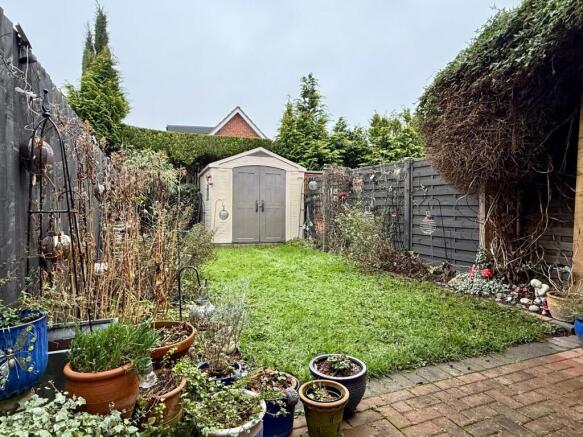 Photo 10