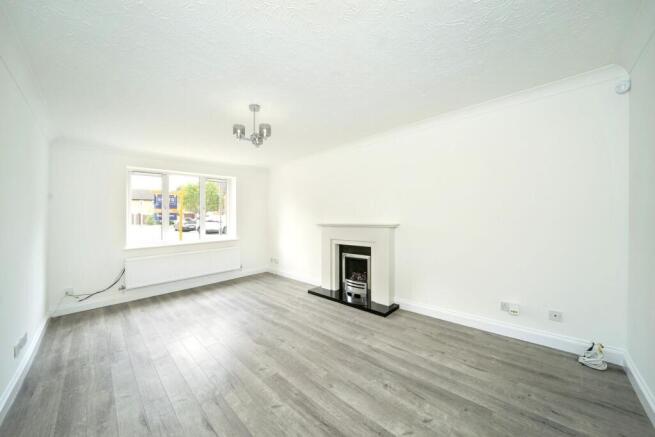 Burslem Close, Bloxwich, Walsall photo 4