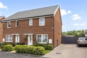 6, Stewart Close, Haywards Heath RH16 4ZQ