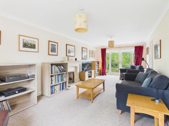 Holdenby Road, Spratton, NN6 8JN photo 4