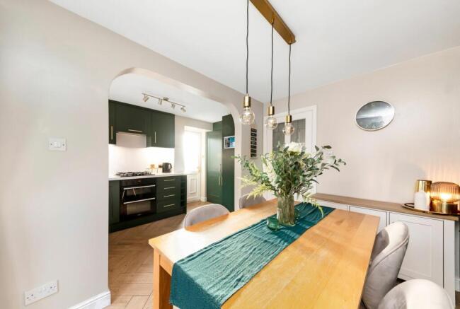 DINING KITCHEN
