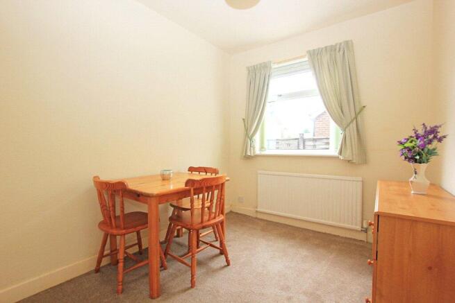 2 bed Semi-Detached Bungalow for sale Image 7