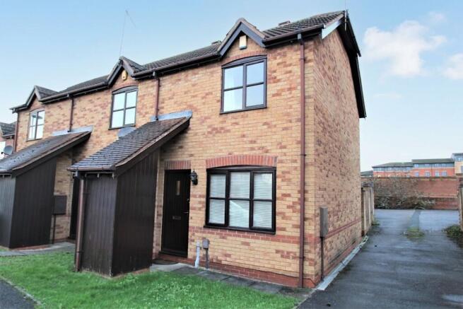 2-bed house on Shelby Close, Lenton, NG7, £160,000