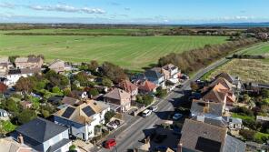 87, Keyhaven Road, Lymington SO41 0TF