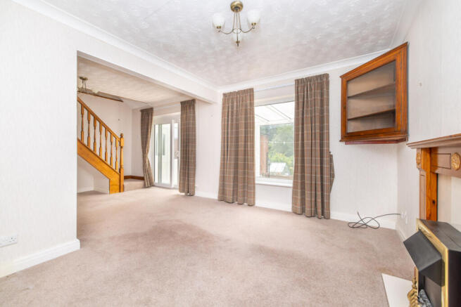 2 bed Semi-Detached Bungalow for sale Image 4