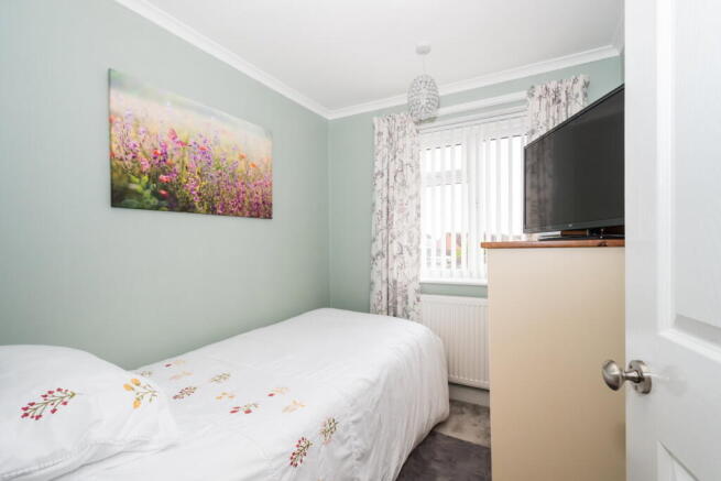 3 bed Semi-Detached for sale Image 11
