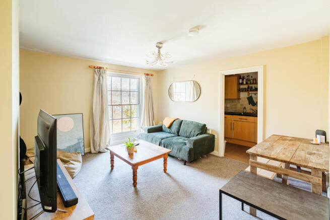1-bed flat on Coronation Road, Southville, Bristol, £215,000
