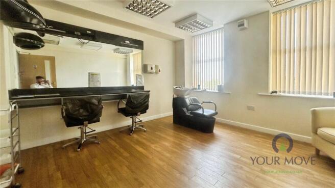 2 bed Retirement Property for sale Image 12