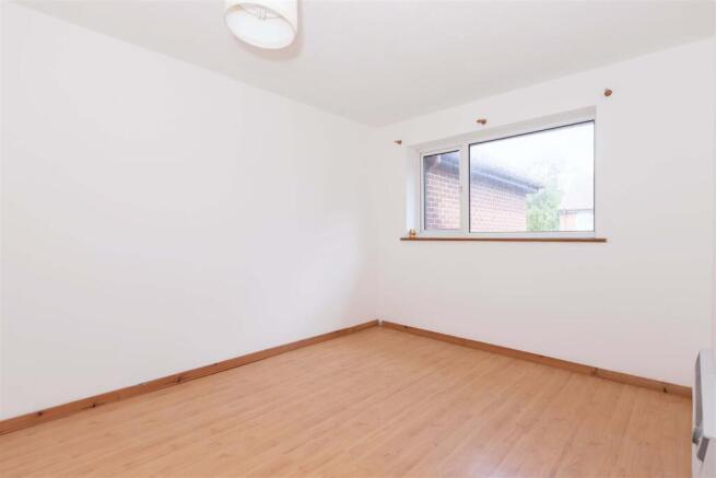Bridgnorth Close, Worthing photo 4