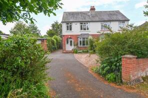 The Acorns, Anmore Road, Denmead PO7 6NT