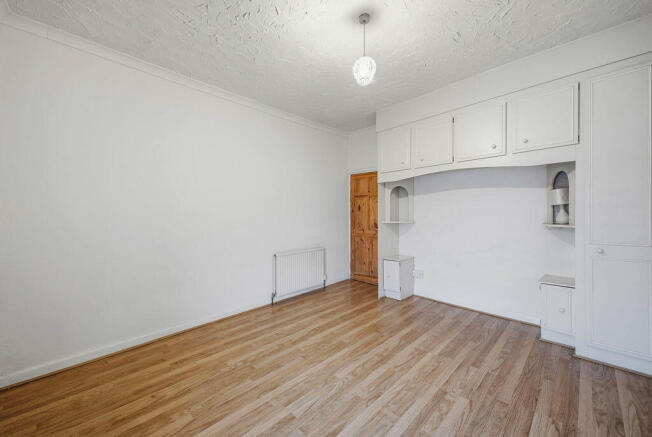 2 bed Terraced for sale Image 10
