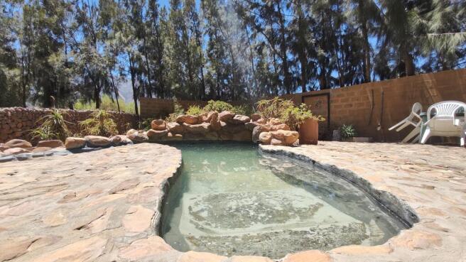 SWIMMING POOL AT LAPA