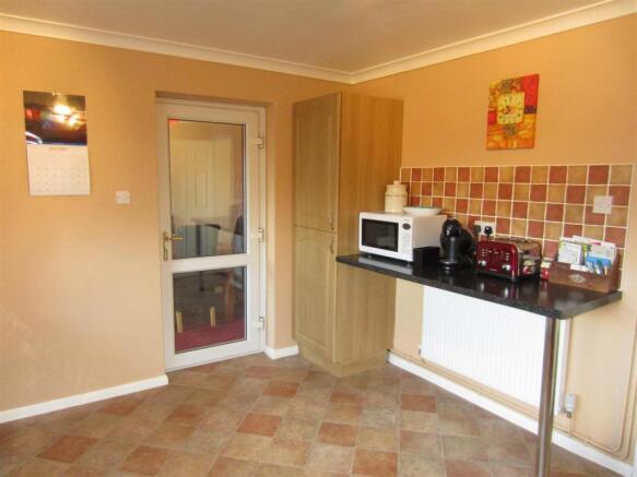 Kitchen/Breakfast Room
