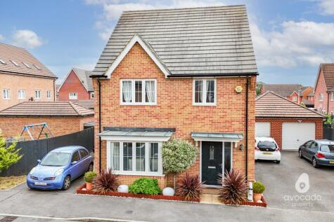 Pellitot Grove, Shinfield Meadows, RG2