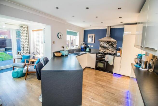 Kitchen 1