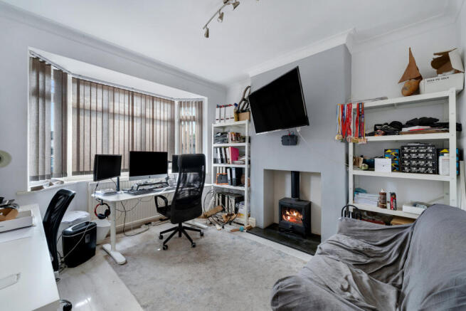 9 WARDELY ROAD-20.jpg