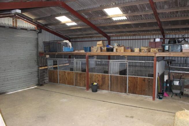 4 Bay Barn