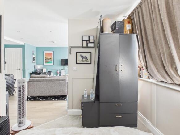 1 bed Flat to rent Image 8